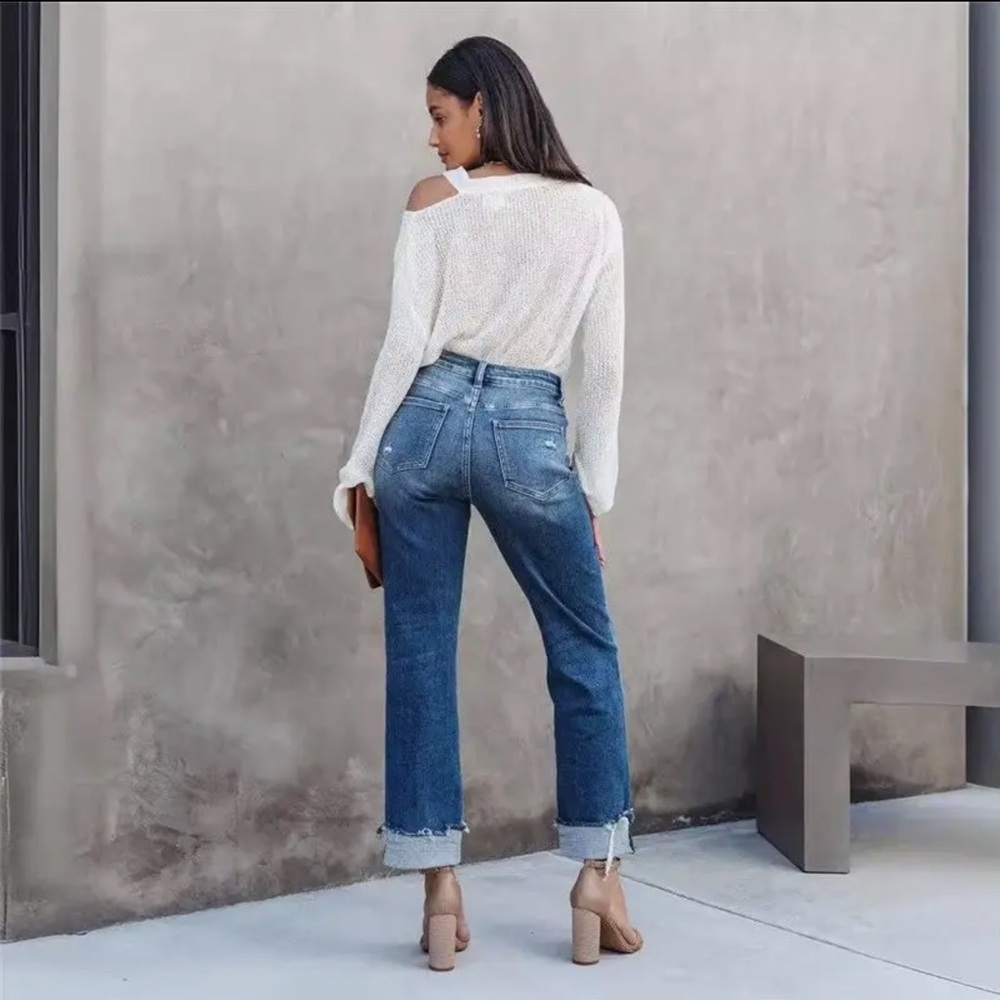 High Waisted Wide Leg Jean with Turn Up Hem - Picture 2 of 3